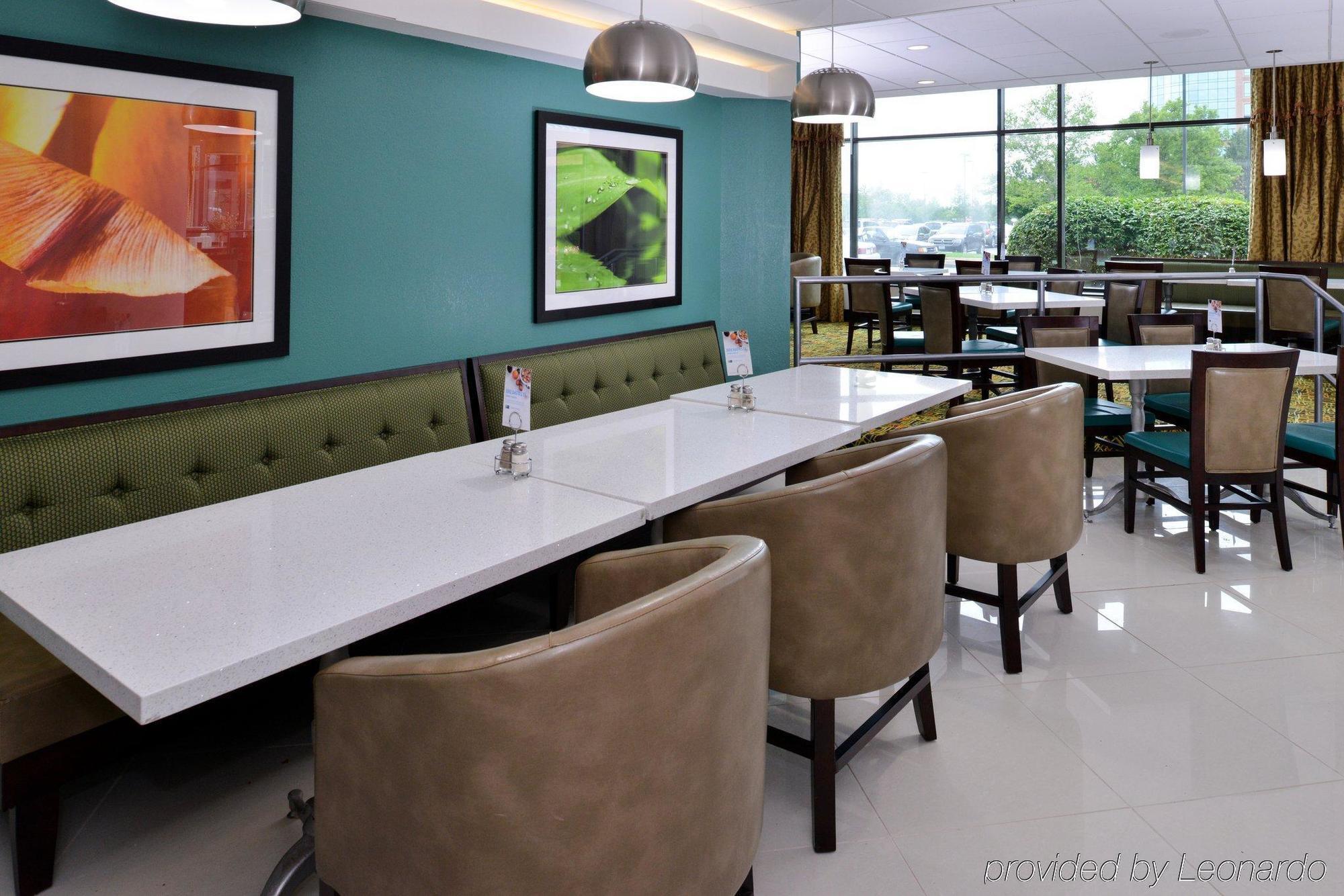Elimwood Hotel, A Ramada By Wyndham Maryland Heights Exterior photo